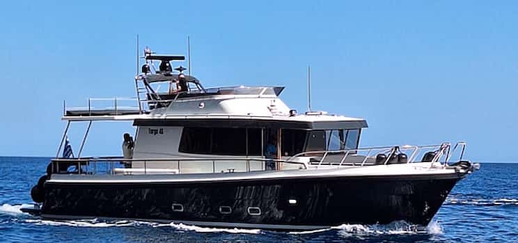 Photo 1 Private Targa Motor Yacht Full Day Cruise with Meal & Drinks