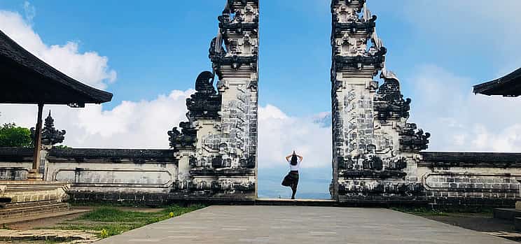 Фото 1 Experience Majestic Bali View, Temple Swims and Jungle Waterfalls