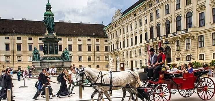 Photo 1 Private Direct Transfer From Bratislava to Vienna Airport
