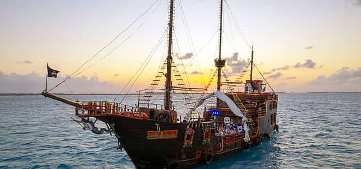 Photo 1 Jolly Roger Pirate Ship Cruise & Dinner Show with Transportation From Cancun