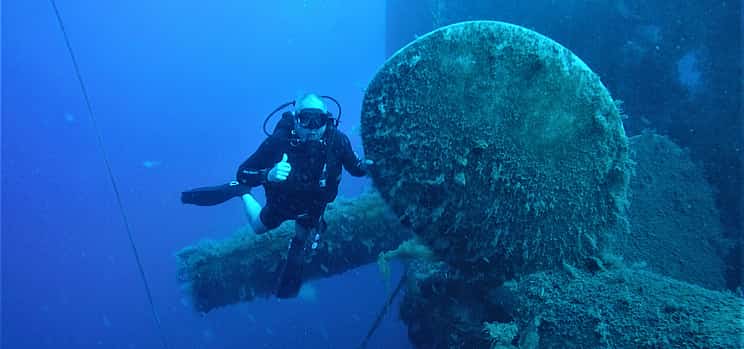 Photo 1 Guided Scuba Diving Tours (Certified divers)