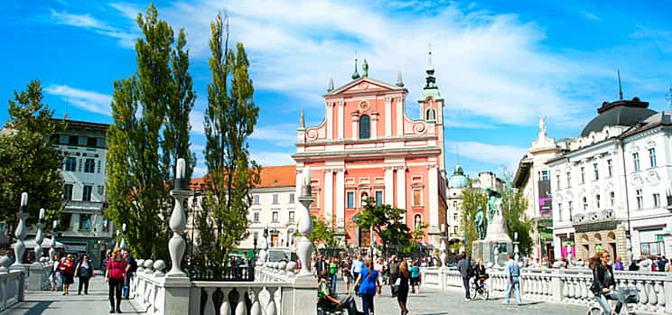 Photo 1 Historical City Centre and Ljubljana Castle Tour