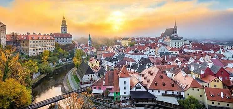 Photo 1 Private Transfer from Prague to Vienna with Stop in Cesky Krumlov