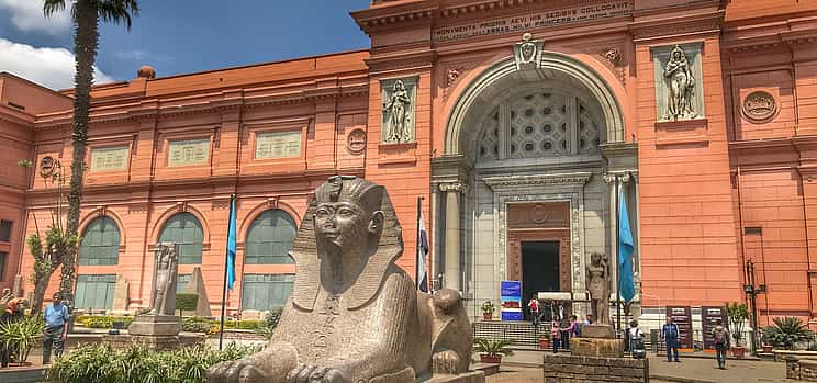 Photo 1 Full Private Day around Cairo: Great Pyramids of Giza, Museum, Nile Cruise Lunch, Khan El-Khalili