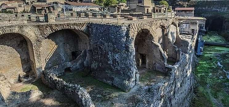 Photo 1 Tour of the Ruins: Hercolaneum, Oplontis, Pompeii (FullDay 8h)