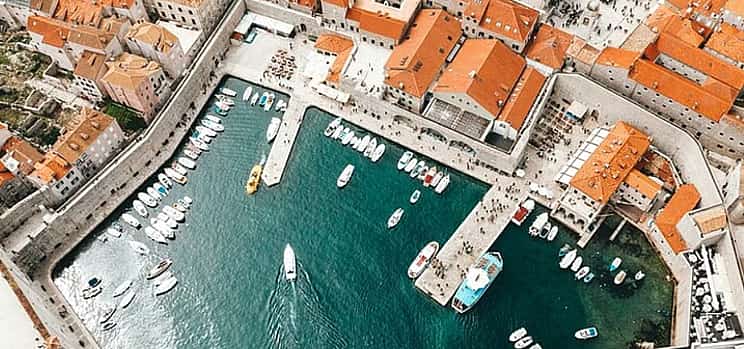 Фото 1 Group Tour: Explore Magical Dubrovnik Walking Tour