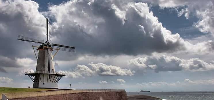 Photo 1 Private Direct Transfer From Rotterdam to Vlissingen cruise port