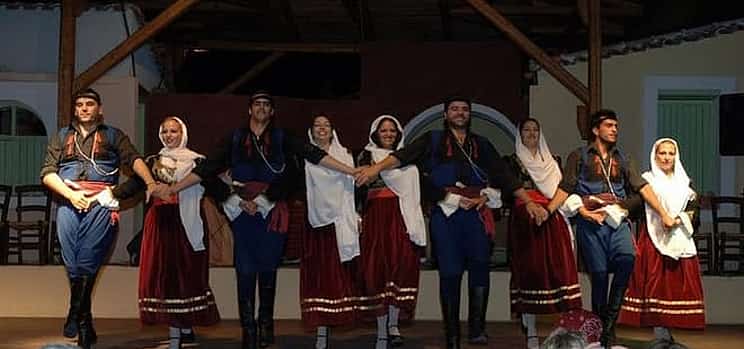 Photo 1 Cretan Night - Live Music and Dance