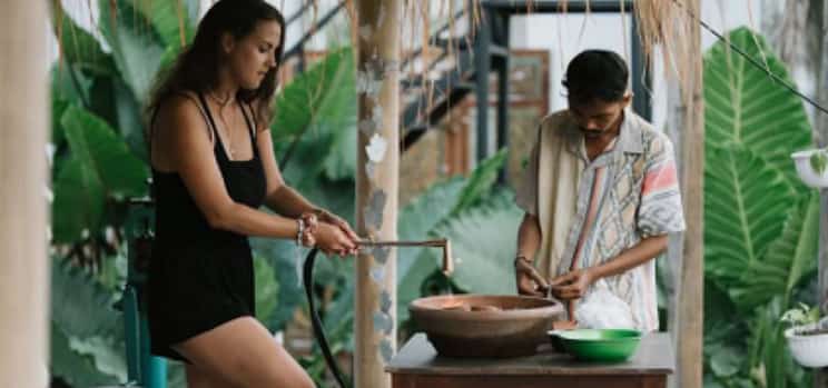Zdjęcie 1 Bali Silver Jewelry Making Class & Artika Silver Factory Tour
