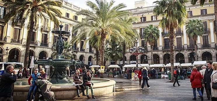 Photo 1 Private Transfer From Tarragona To Barcelona With a 2 Hour Stop