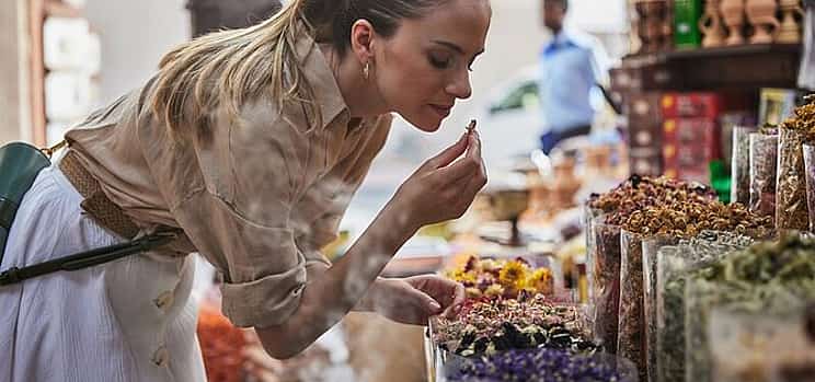 Foto 1 Dubai Private Layover Tour with Round-Trip Airport Transfers