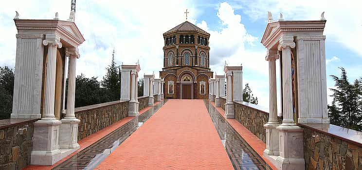Foto 1 Recorrido privado por las montañas de Troodos, el monasterio de Kykkos, Omodos y una bodega desde Limassol
