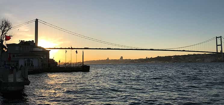 Photo 1 3-hour Bosphorus Cruise with Stop on the Asian Side