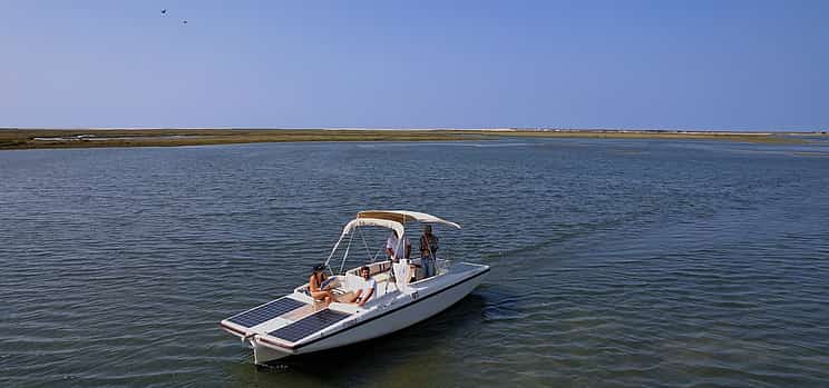 Foto 1 Discover Faro's Beauty: 1-hour Ria Formosa Eco Tour – Solar-Powered Tranquility in a Natural Park