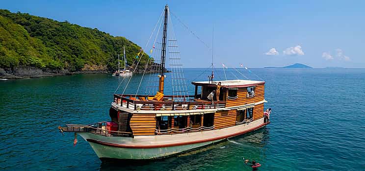 Photo 1 Phang Nga Bay - The Must Do Cruise