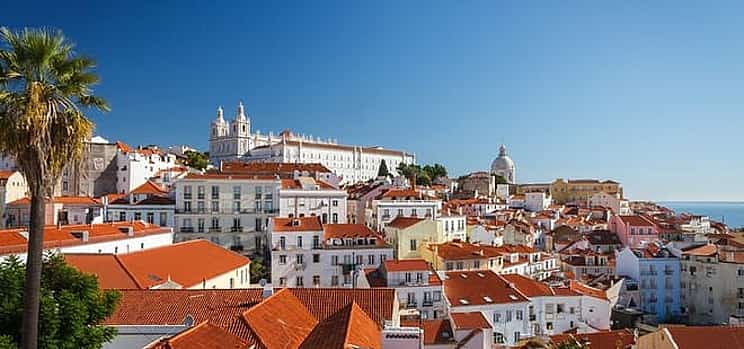 Photo 1 Private Transfer From Faro To Lisbon With a 2 Hour Stop