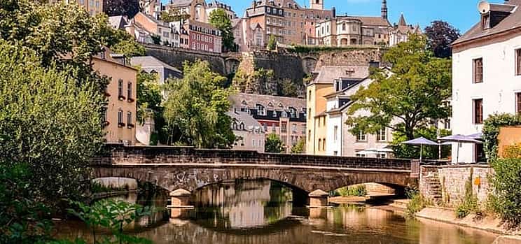 照片 1 Romantic Quest in Luxembourg: Self-Guided Love Story Walk