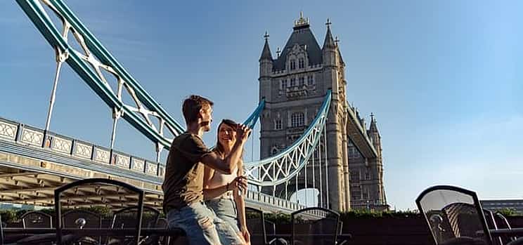 Photo 1 Private London City Tour: Top Sights with Local Expert