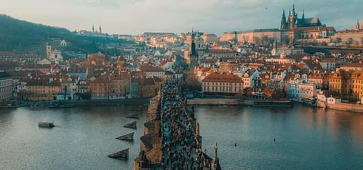 照片 1 Munich to Prague - Private Transfer with 2 hours of Sightseeing