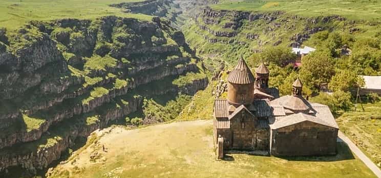 Photo 1 Armenian Alphabet Monument and Saghmosavank Monastery Private Tour