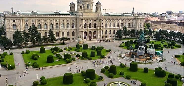 Photo 1 Private Day Tour from Prague to Vienna, English Speaking Driver