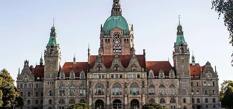 Fotografie 1 Private Transfer From Hamburg to Hannover, English Speaking Driver
