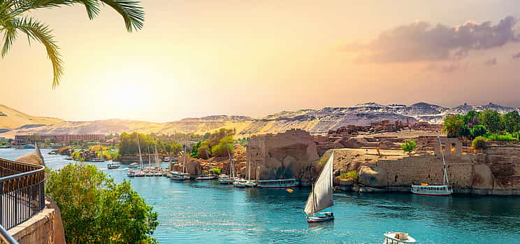 Foto 1 Crucero de 4 días por el Nilo Asuán-Luxor con visita a Abu Simbel