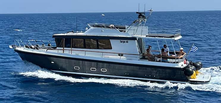 Photo 1 Private Targa Motor Yacht Sunset Cruise with Meal & Drinks