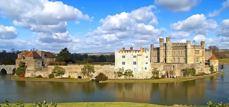 Photo 1 Leeds Castle, Canterbury, Dover & Greenwich Cruise