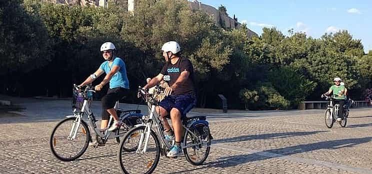 Photo 1 Under the stars Athens Highlights on eBike Tour