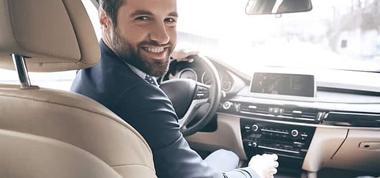 Photo 1 Private transfer from Geneva to Zurich with 2h Stop in Bern