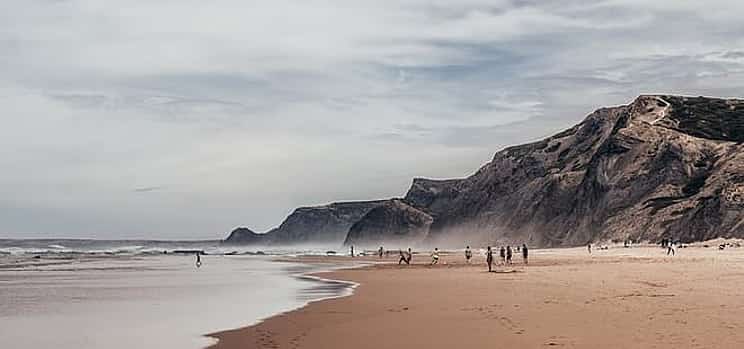 Photo 1 Private transfer from Lisbon to Faro with 2 hours for sightseeing