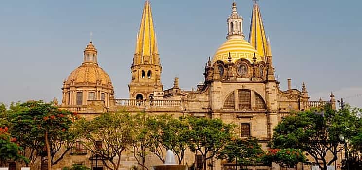 Photo 1 Photographer, Professional Photo Shoot - Guadalajara