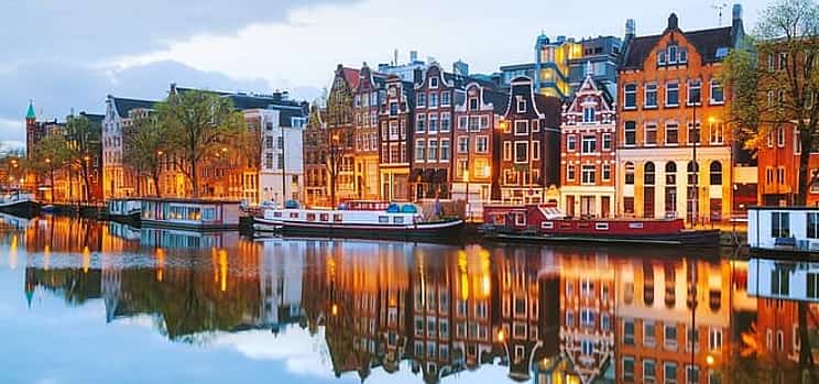 Photo 1 Private transfer from Rotterdam to Amsterdam, 2h Sightseeing Stop
