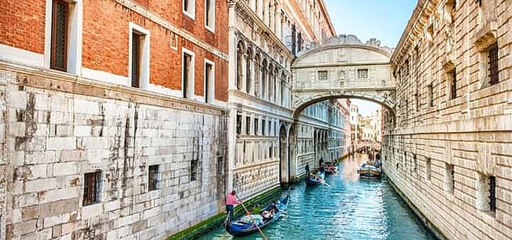 Photo 1 Venice Casanova Quest: Self-Guided Romance Walking Game