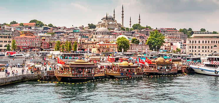 Foto 1 Kreuzfahrt auf dem Bosporus und dem Schwarzen Meer mit Mittagessen