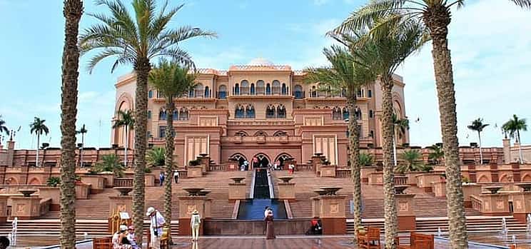 Photo 1 Private transfer from Dubai to Abu Dhabi tour with a 4 hour stop