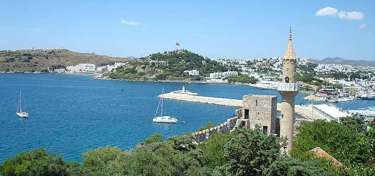 Photo 1 Private Guided Walking Tour to Bodrum City and Castle