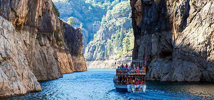 Photo 1 Green Canyon Boat Tour: An Unforgettable Adventure in the Heart of Nature