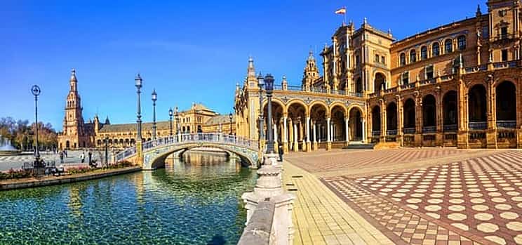 Photo 1 Seville Quest: Uncover the Dark Legends of Old Town