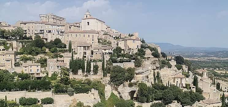 Photo 1 Luberon Wine and Charm: Explore the Flavors of the South