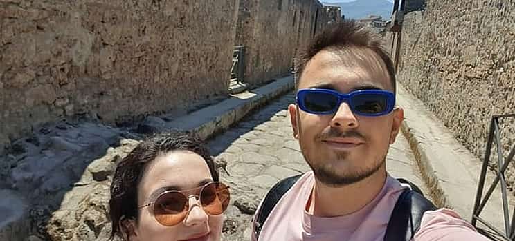 Photo 1 Pompeii Quest: Escape the Eruption of Vesuvius