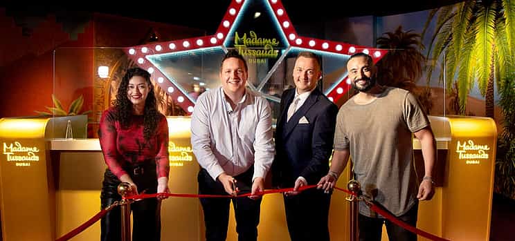 صورة 1 Dubai Madame Tussauds Museum Visit & Marina Dhow Cruise with Dinner in Private Transfers