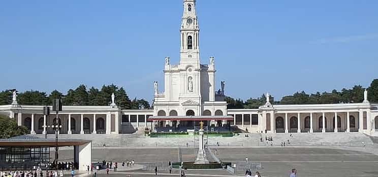 Photo 1 Porto to Fatima and Coimbra private day trip, local driver