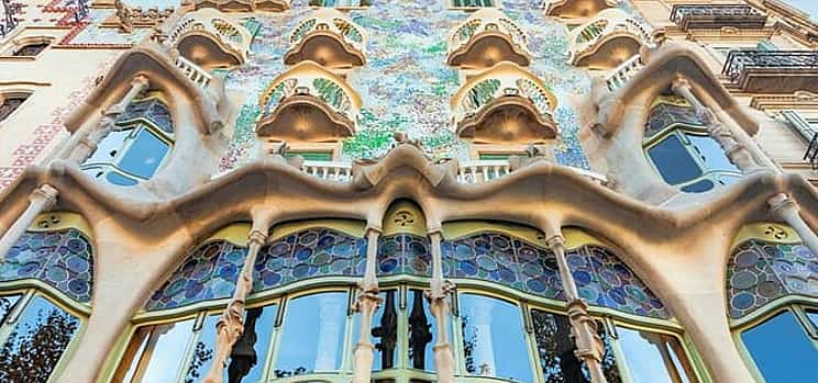 Photo 1 Barcelona Self-Guided City Walking Tour & Scavenger Hunt