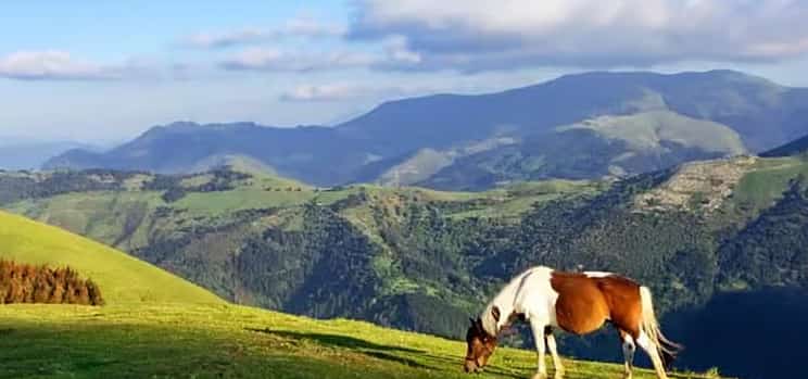 รูปภาพ 1 Tour of the Most Beautiful Sites of the Basque Country with a Private Guide