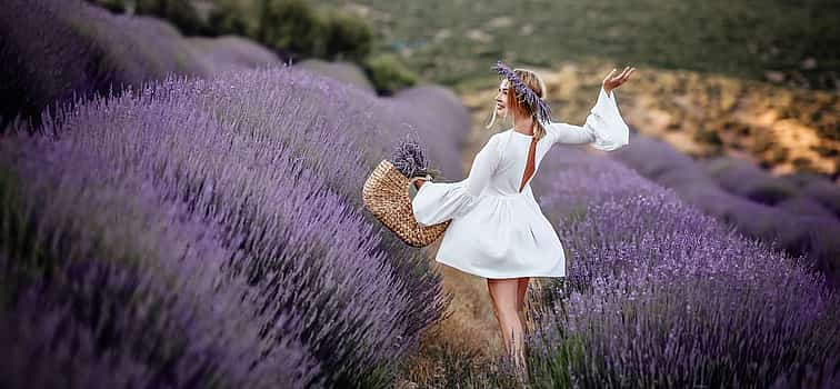 Foto 1 Campos de lavanda y lago Salda desde Antalya