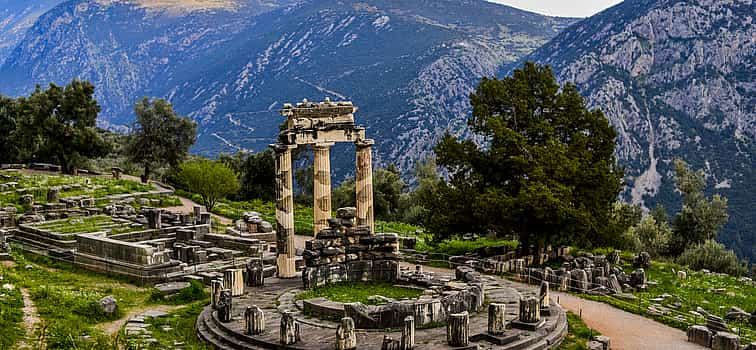 Photo 1 Ancient Thermal Spa, Delphi, Leonidas and 300 Spartans Tour