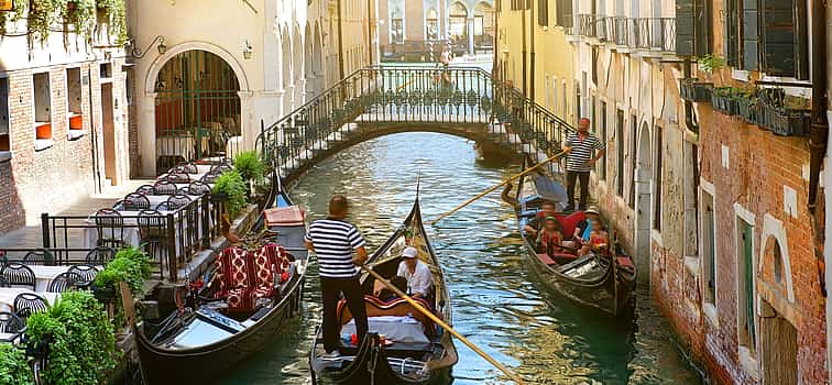 Фото 1 Пешеходная экскурсия "Лучшее в Венеции" с катанием на гондоле со Святым Марком и Дворцом дожей