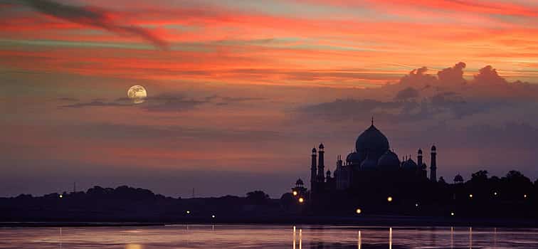 Photo 1 Agra Same Day  Private Tour from Delhi with Multi Language Guide